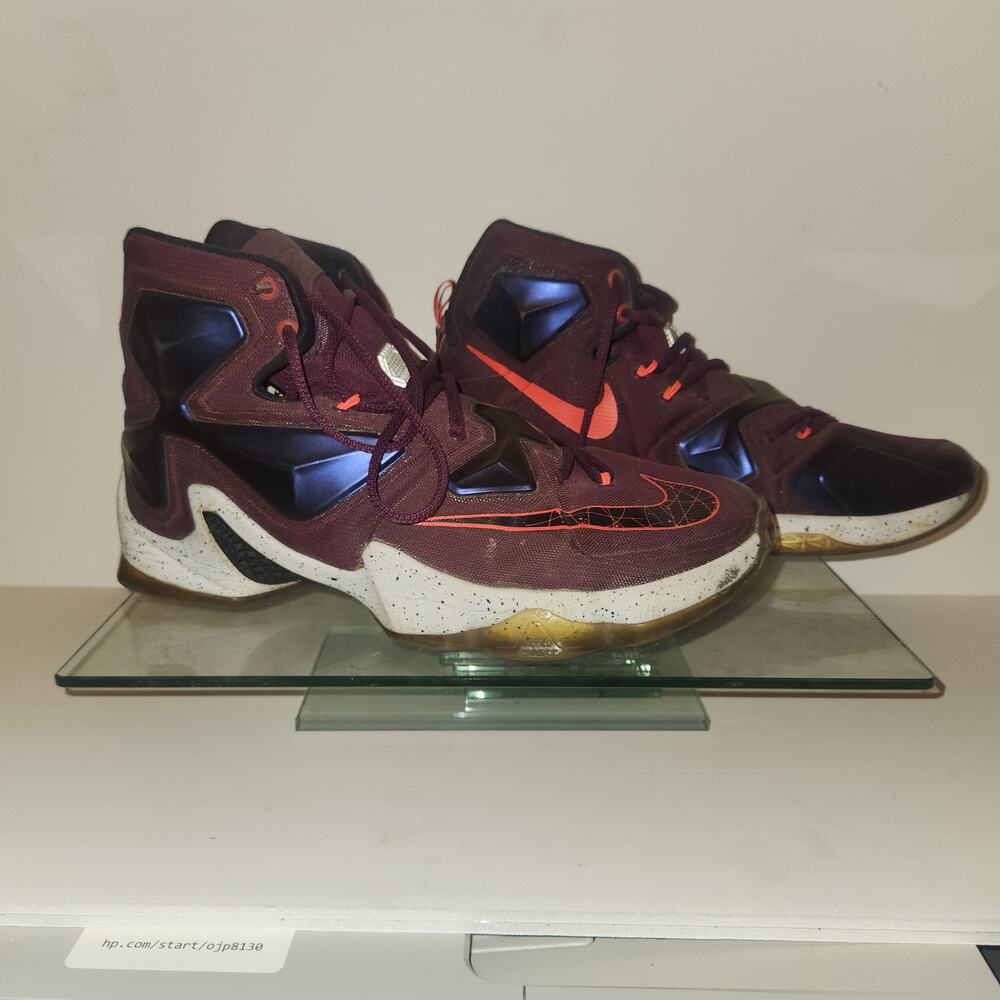 Nike Lebron xiii 13 Mulberry sz 11.5 Used